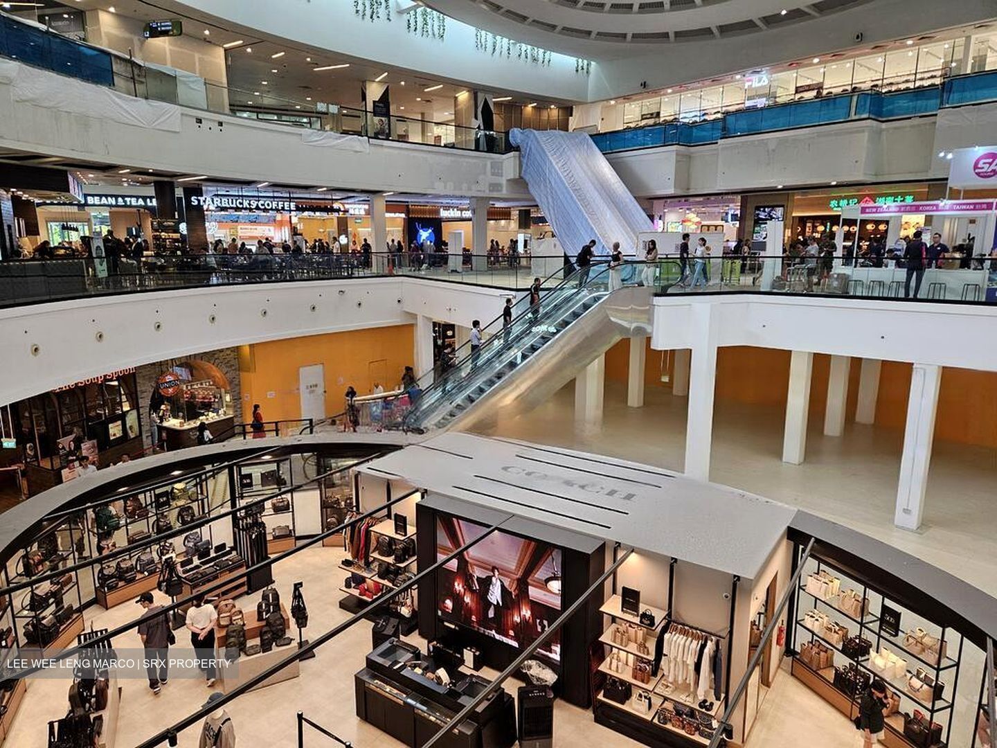 Changi City (D16), Shop House #451232571
